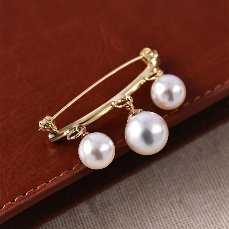 Pearl Fixed Strap Pendant Brooch, Safety Pin Design, Sweater Cardigan Clip Decoration Brooch