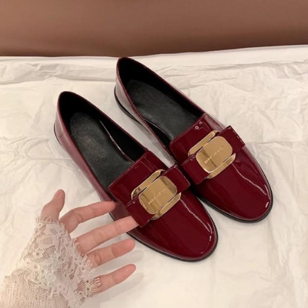 Frühjahr und Sommer 2025 neue Lackleder-Einzelschuhe superweiche Metallschnalle Slipper zum Hineinschlüpfen Damen Pendeln kleine Lederschuhe