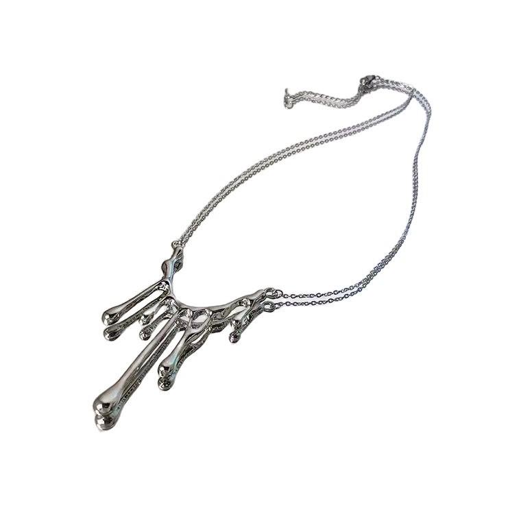 Women's Elegant Water Drop Tassel Pendant Necklace - Simple, Versatile Design