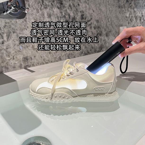 Summer and Autumn Edition~ Soft-soled Sports and Leisure Shoes for Women's 2025 Delicate Commuting Style Summer New Fashionable Thick-soled White Shoe