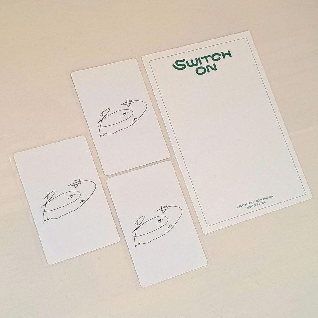 [USED] REFUGE Album Photo Book Trading Card SWITCHON Postcard Moonbin