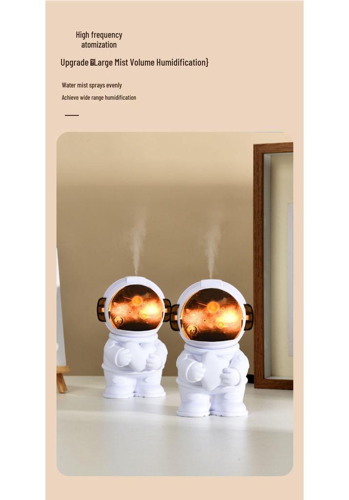 USB-Powered Astronaut Desktop Humidifier - Cute & Compact for Students