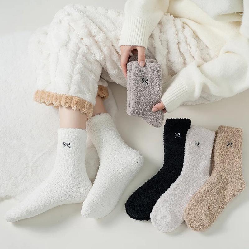 5 Pairs Women's Plush Thermal Winter Socks Ladies Thick Warm Plush Sleep Socks Cozy Mid-Calf Floor Socks