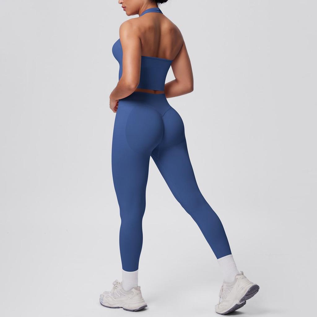 Seamless Halter Neck Yoga & Fitness Two-Piece Set for Women