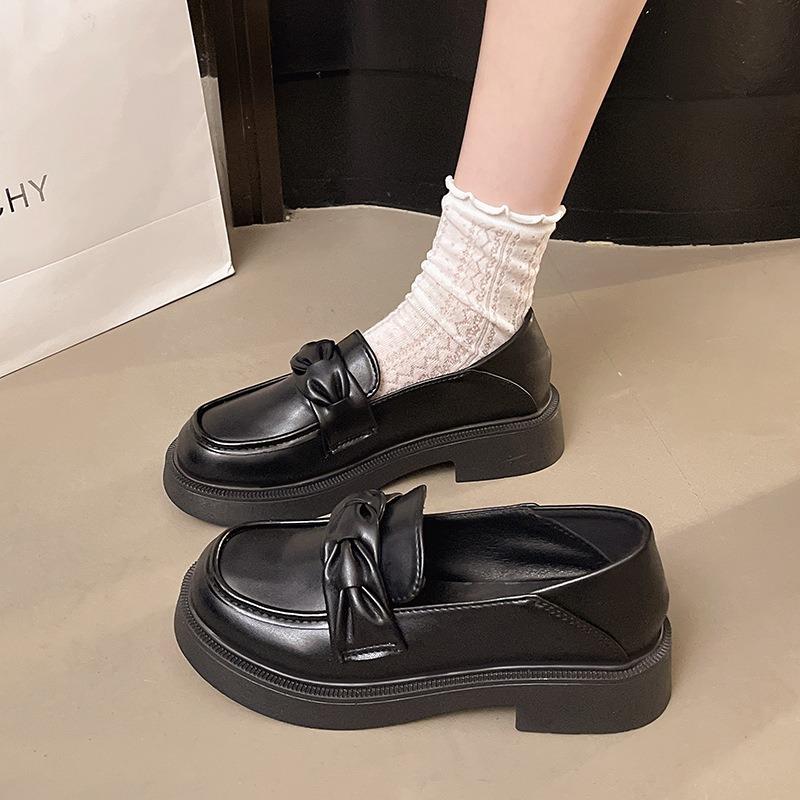 British small leather shoes women's autumn new shallow single shoes women's middle heel comfortable one-pedal casual women