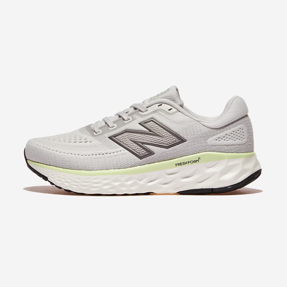 

[New Balance] WEVOZLM4, WEVOZLM4, 1020112846, Popular Korean Shoes 230