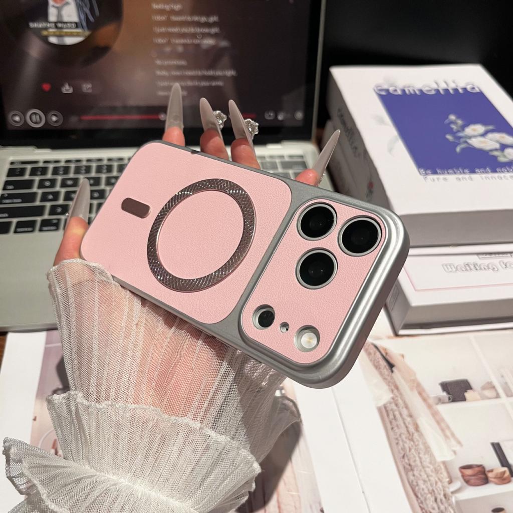 The window becomes larger in picoseconds, suitable for iPhone17promax magnetic mobile phone case, Apple 16 fine hole anti-drop sheath.