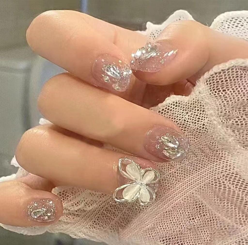 Simple French Gradient Detachable Press-On Nails: Short, Whitening False Nail Tips.