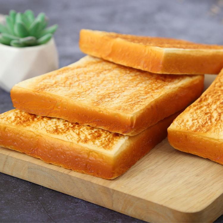 European Style Bread Slice Ornament for Home Decor & Photography