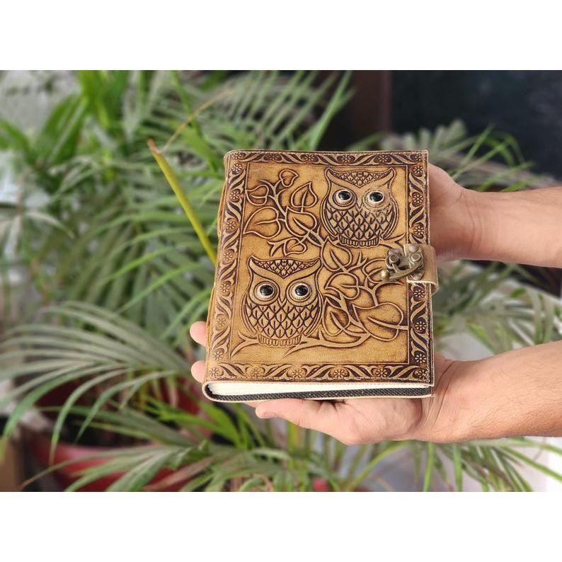

Блокнот из тисненой кожи ручной работы с совой для письма и рисования, Книга теней и личный гримуар 8 x 6 in