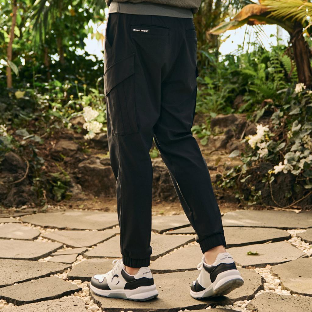 CHALLENGER Men'S Tricot Cargo Pocket Semi-Baggy Fit Jogger Pants Black
