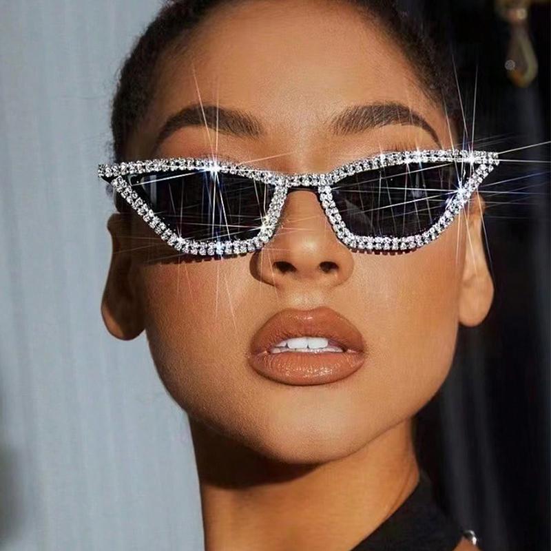 

Special-Shaped Cat-Eye Fashion Sunglasses Niche Hip-Hop Trendy Sunglasses With Dimond For Women 2154