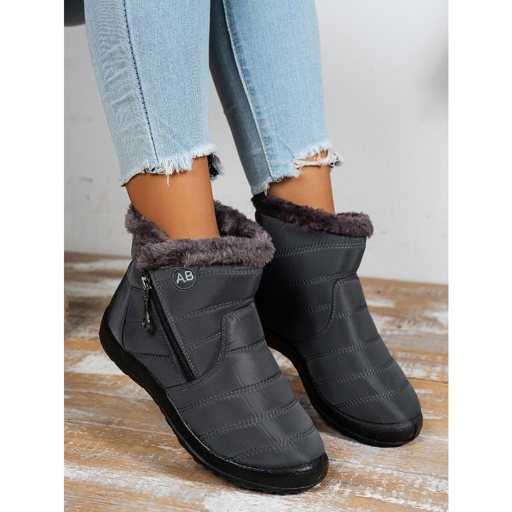 Women's Comfortable Winter Boots with Plush, Soft Soles for Outdoor Warmth, Suitable for All Seasons