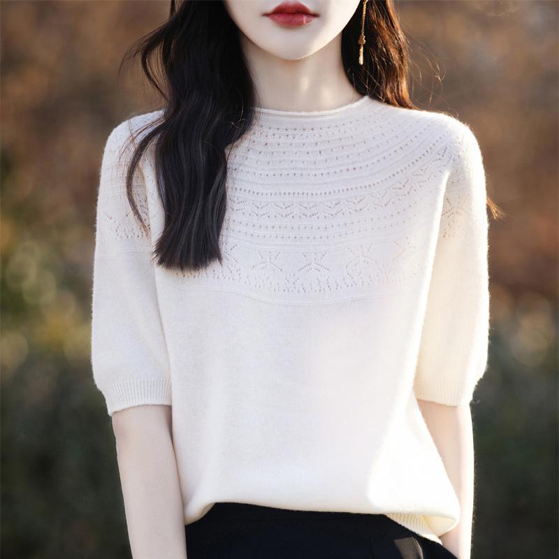 Knitted Short-sleeved T-shirt for Women In Summertime New Loose Pullover Sweater Large Size Round Neck Hollow Inner Layer Bottoming