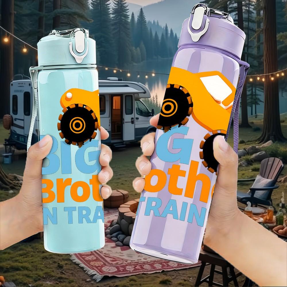 1PC Big Brother In Training 750ml Color Plastic Sports Water Bottle Leakproof Flip Straw Lid Suitable for Sports Office Home Use