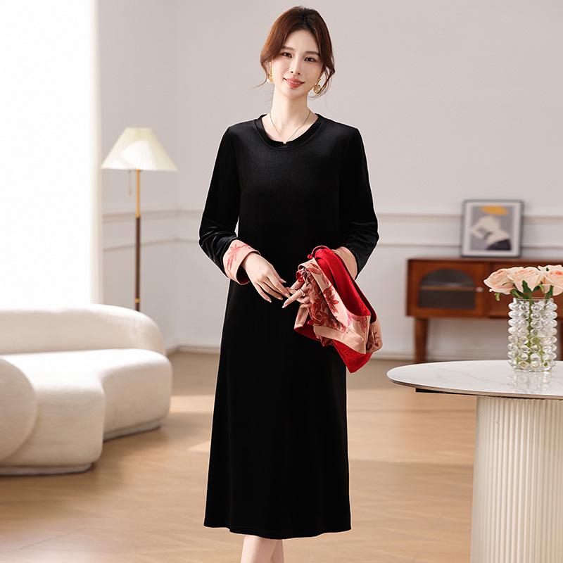 Spring Floral Vest Dress Set for Middle-Aged & Elderly Women: Stylish Base Layer & Outerwear for Spring & Autumn