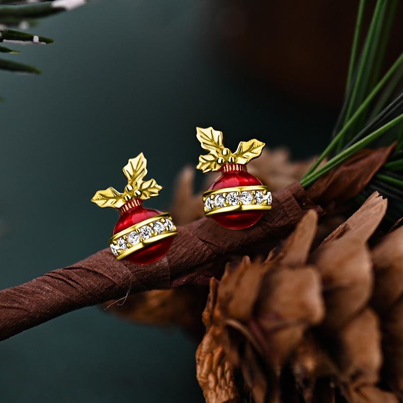 Christmas Fruit Earrings Light Luxury High-end Autumn and Winter Style Christmas Earrings Festive Atmosphere
