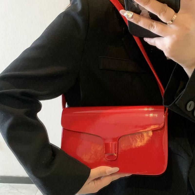 Red Patent Leather Square Bag for Women Retro Large Capacity Buckle Shoulder Bags Fashion Versatile Commuting Casual Handbags
