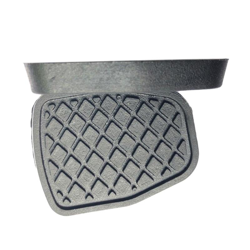 Comfortable Grip Car Rubber Clutch Brake Pedal Pad Cover Sleeve Wear Resistant for 36015GA111 Improve Driving Experience