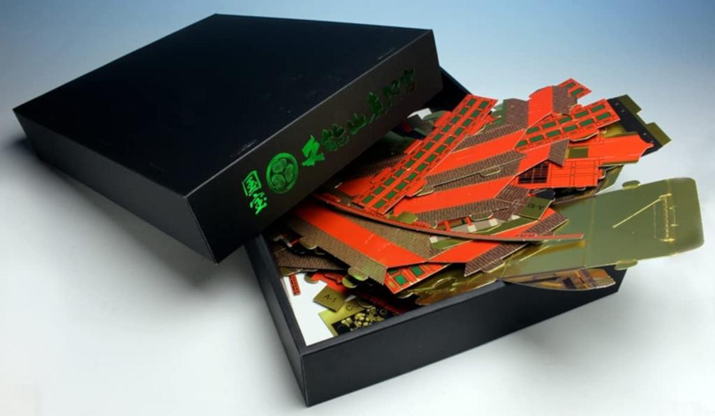 Platz National Treasure Kunozan Toshogu Craft Kit Plastic Model SP-99