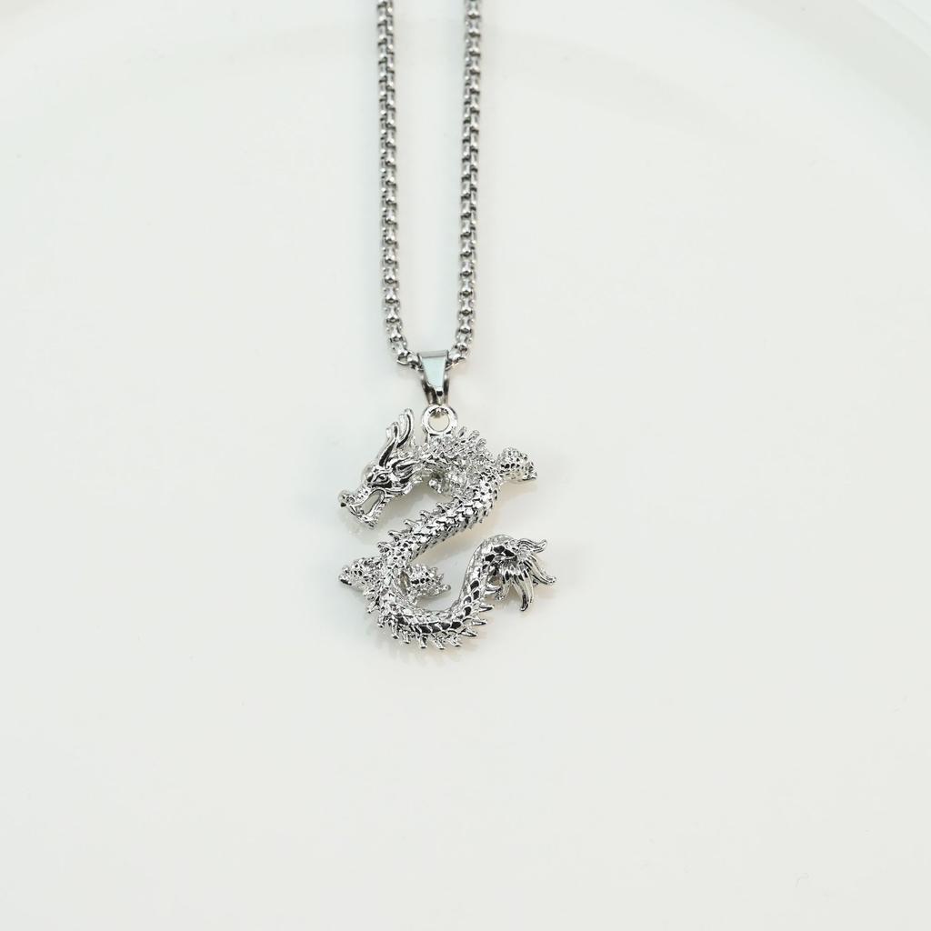 New Dragon Pendant Necklace Street Hip Hop Necklace Versatile Long Sweater Chain