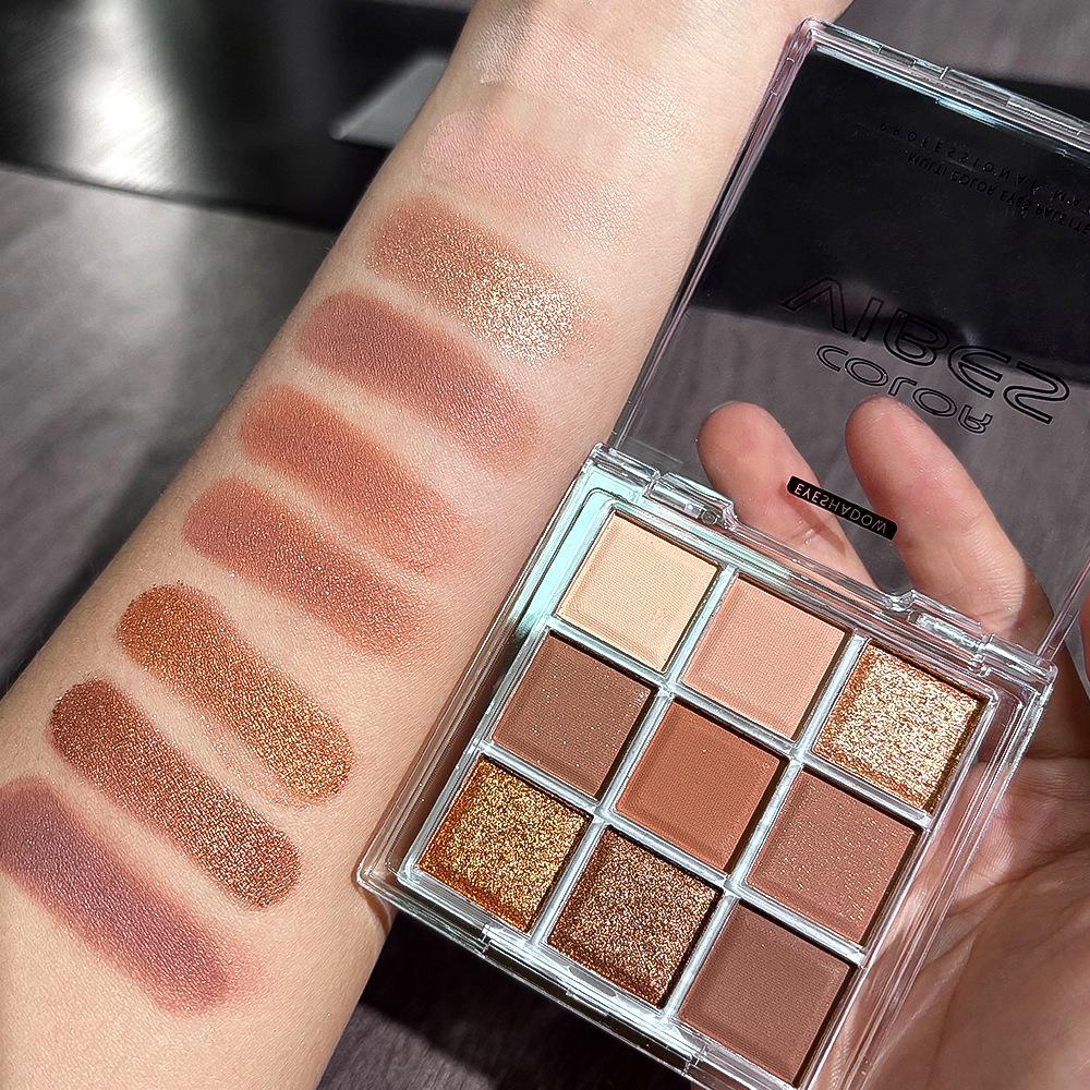 Paleta 9 Cieni do Powiek Brązowych Błyszczące Matowe Sadza Paleta Makijażu Makijaż Smoky Eye