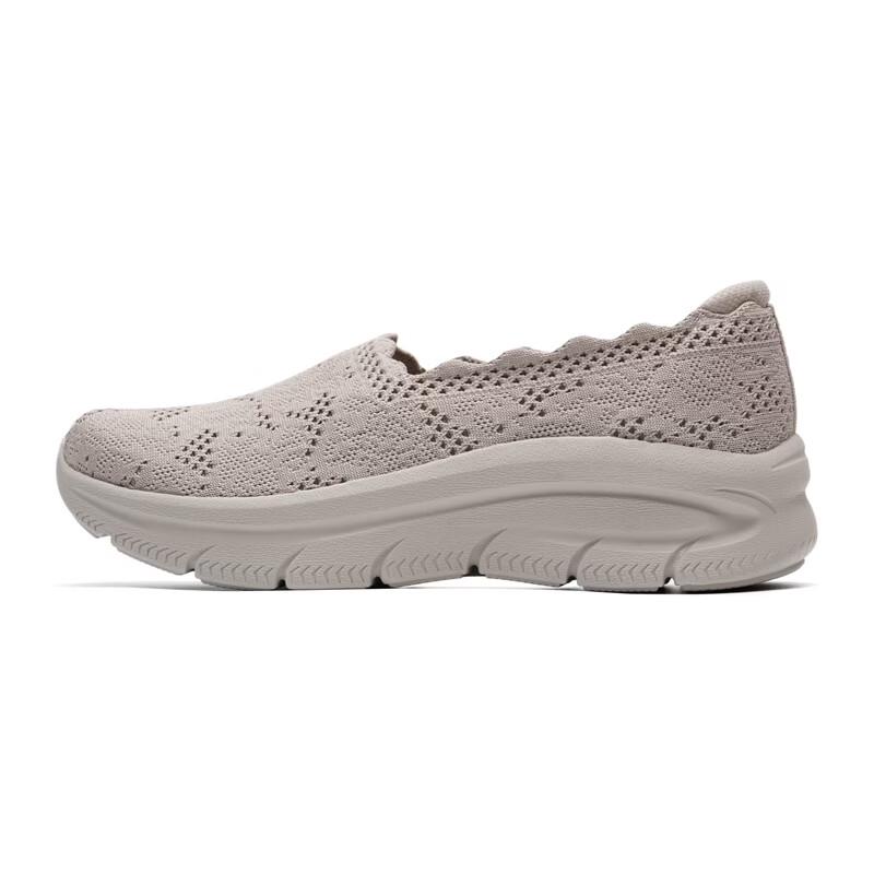 Skechers Women s Lightweight Slip-on Casual Shoes EU 37.5