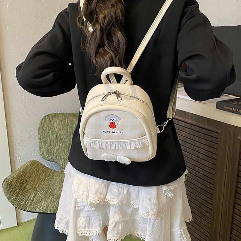 Neuer modischer vielseitiger kleiner Rucksack Damen High-End-Gefühl Nische Lässig Einfache tragbare Umhängetasche