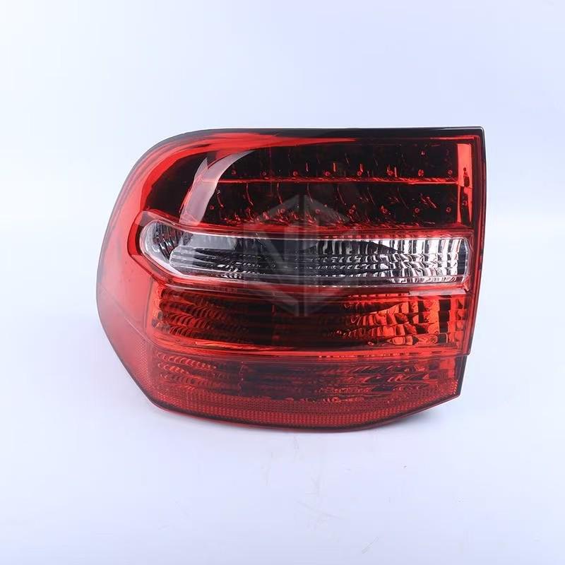 Compatible Tail/Brake Light for 2008-2010 Porsche Cayenne (Part Numbers: 95563148802, 95563148702)
