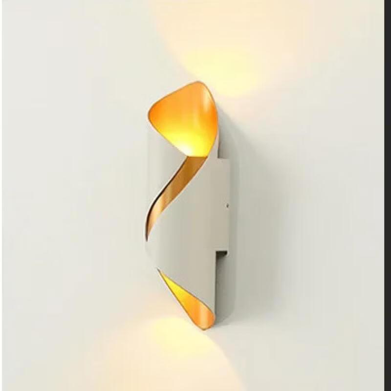 Nu Feng Outdoor Waterproof Wall Lamp