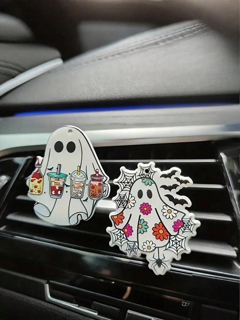 The 2D Acrylic Ghost Car Air Vent Fragrance Clip adds a festive atmosphere and a touch of cuteness to the car interior.