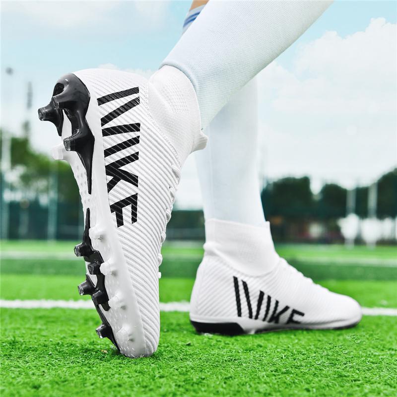 Soccer Shoes For Male Professional TF/FG Football Shoes Society Cleats Indoor Football Field Boots' Fast Sneaker Match Non-Slip