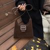 Mode neue Retro-Textur kleine quadratische Tasche Damen einfache einfarbige Schulter-Umhängetasche Tide