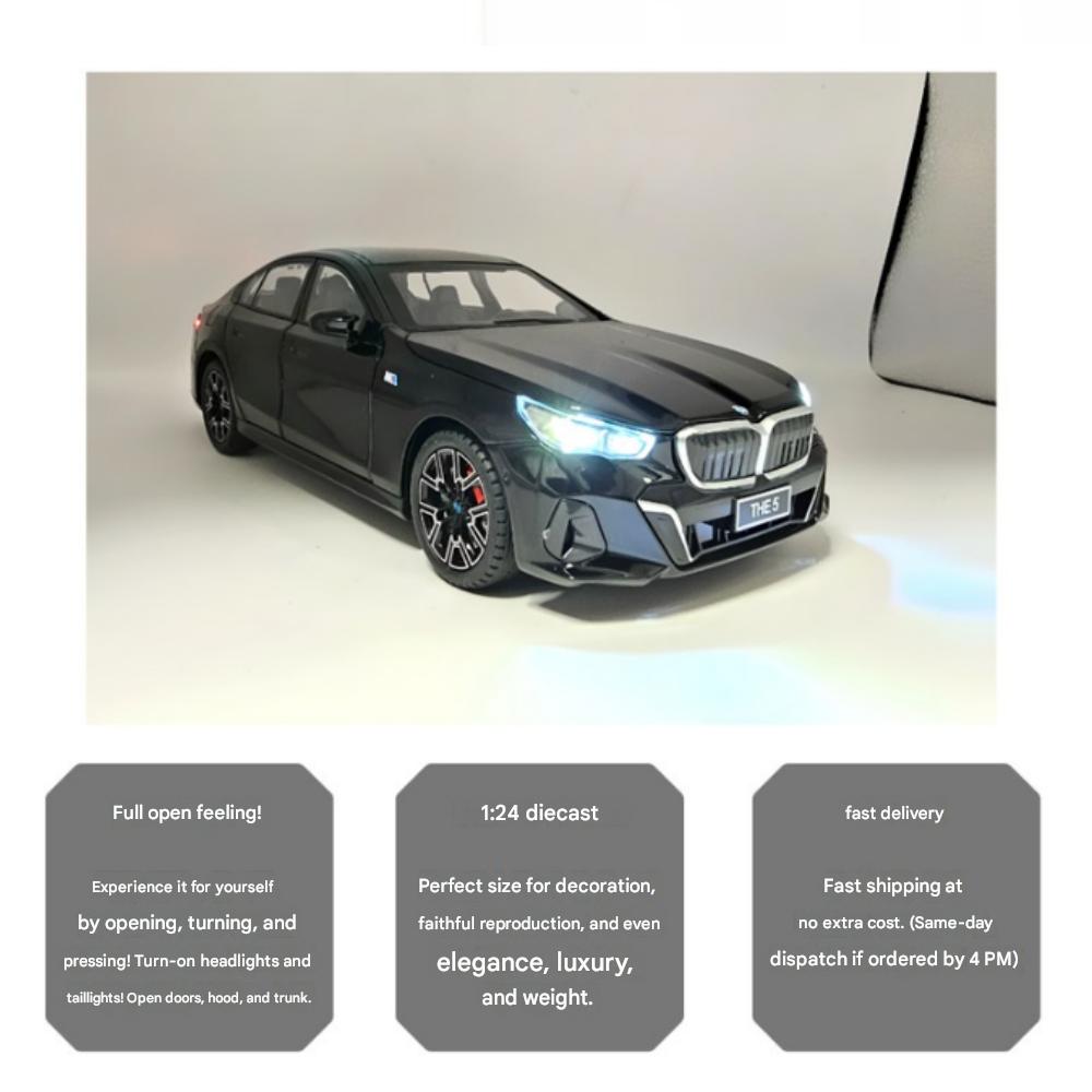 BMW 5 Series Mini Car BMW 530i 1:24 Diecast Mini Car, Option 3 : White/Yellow/Black
