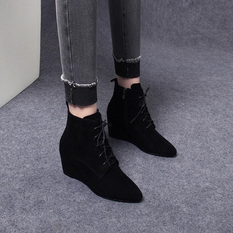 Women's boots autumn and winter new lace-up pointed fashion boots black matte sheepskin side zipper wedge heel short boots