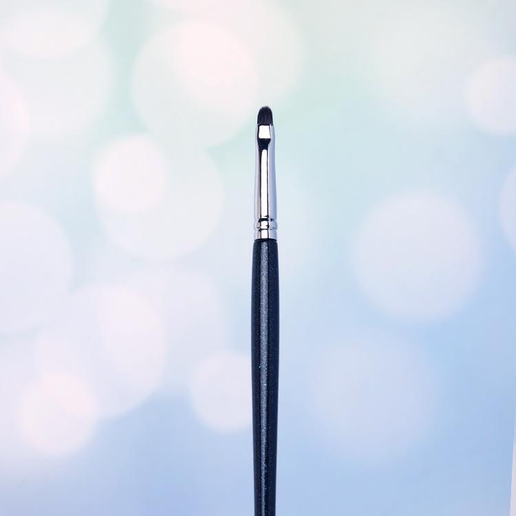 Cangzhou Little Waist Real Wool Makeup Brush Set - Professional Highlight, Eyeshadow, and Eyelash Comb