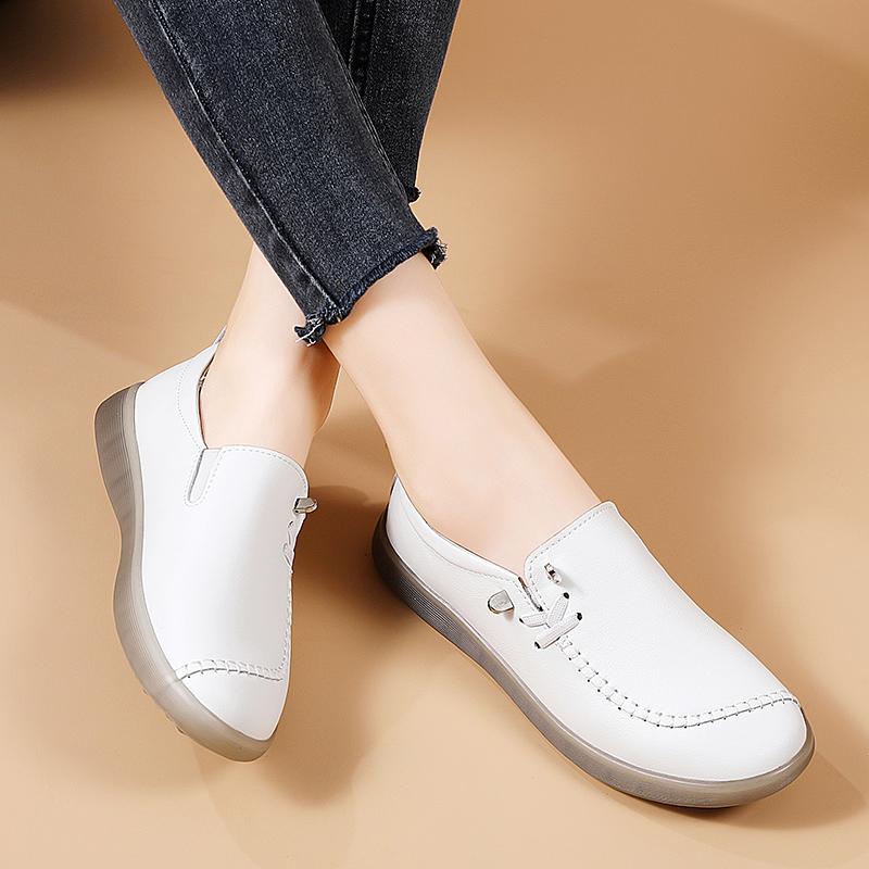 

Женские серые мокасины из кожи, удобные повседневные мокасины для ходьбы в стиле минимализма, белые мокасины для мамы EU: 40 белый