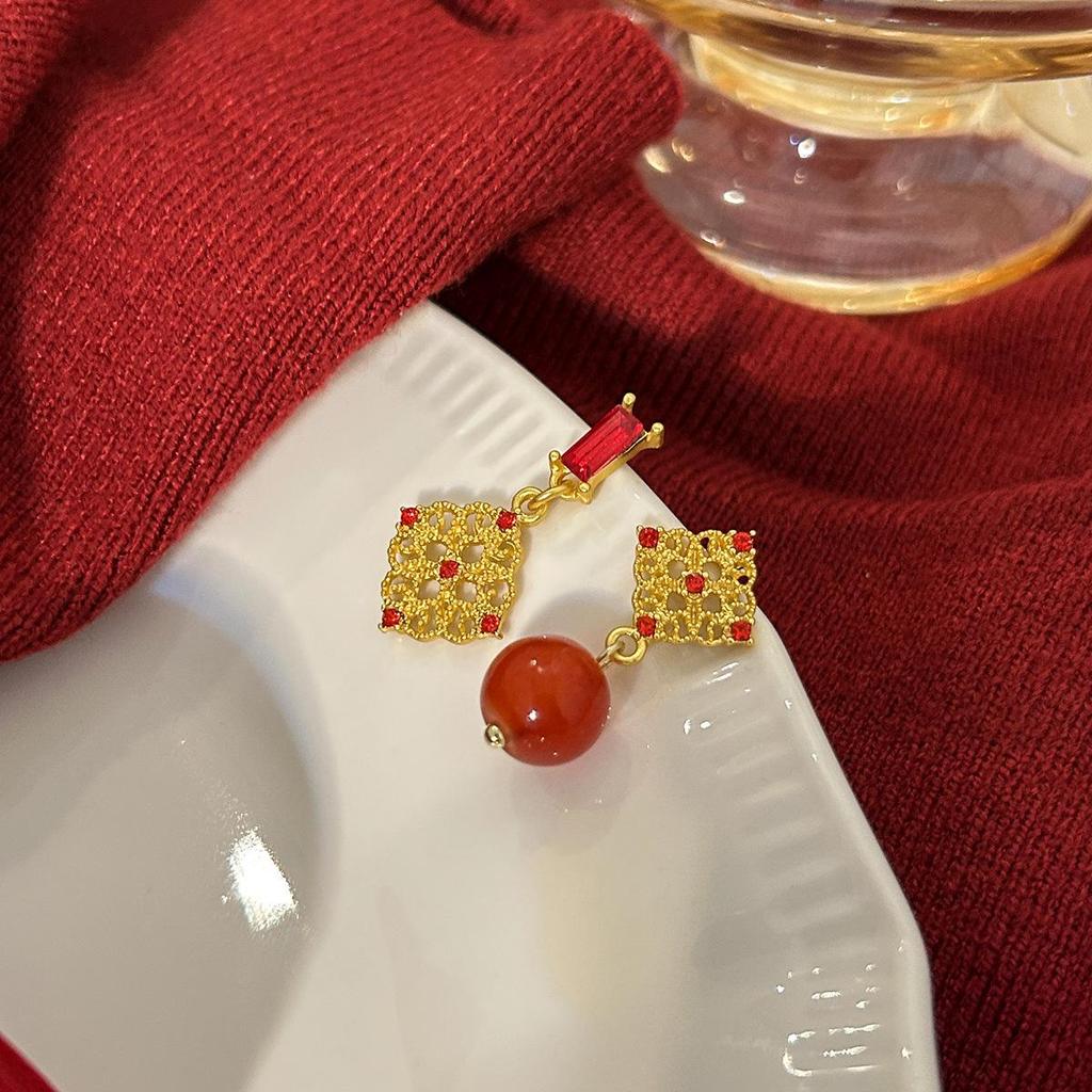 Asymmetrical Retro Pearl Stud Earrings: 925 Sterling Silver, Chinese Style, Red Floral Diamond Inlay for Women