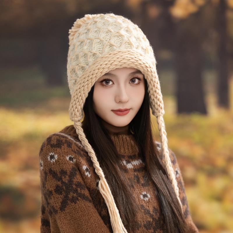 Korean Version of Versatile Thick Woven Plaid Warm Hat Autumn and Winter Fashion Plush Thick Wool Hat Outdoor Cold Hat