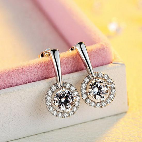 Korean Fashion Temperament Hollow Round Sparkling Diamond Silver Stud Earrings