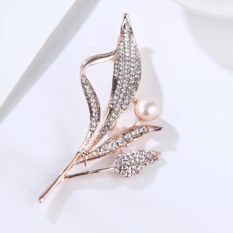 Original Flamingo Butterfly Bee Natural Freshwater Pearl Brooch Accessory Transparent Gift Box