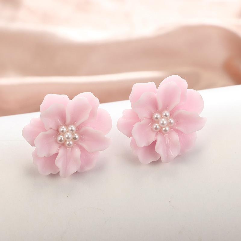 Big White Camellia Flower Imitation Pearl Stud Earring for Women Elegant Korean Sweet Resin Ear Wedding Party Jewelry