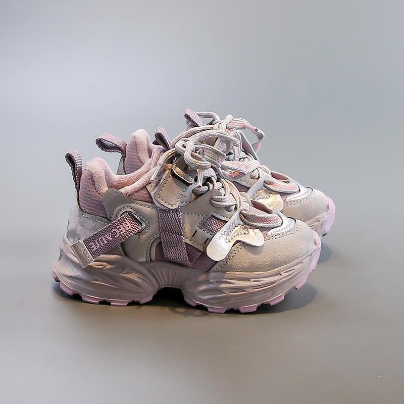 Sneakers alla moda con fodera in velluto per bambini Autunno/Inverno 2025: Stile trendy da papà per ragazzi e ragazze