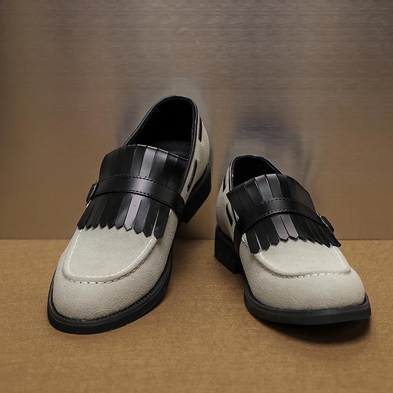 British Style Men's Suede Shoes Fashionable Green Tassel Loafers Soft Soled Men's Casual Shoes Office Business Shoes