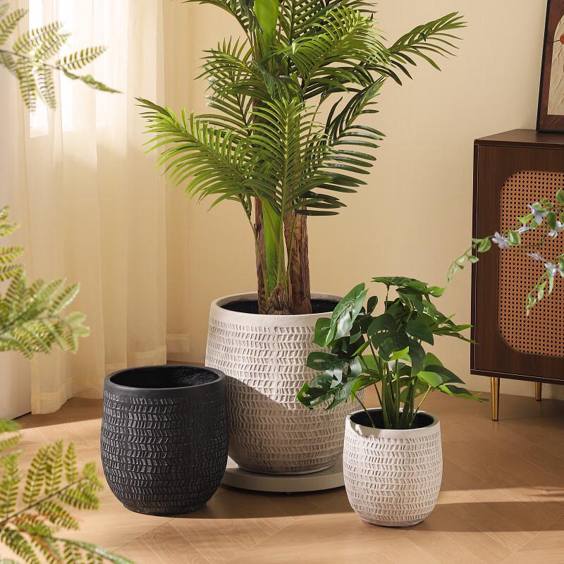 Vintage Black Magnesium Clay Planter 24cm