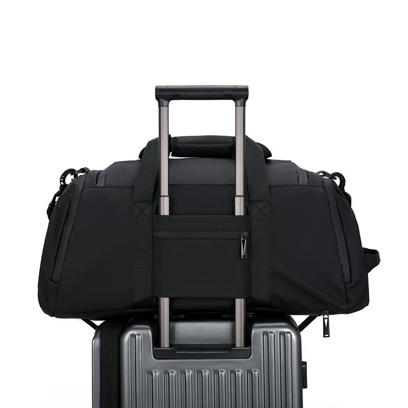 Outdoor Fitness Bag Wear-resistant Business Travel Bag Dry Wet Separation Shoulder Multi-functional Men's Crossbody Travel Bag