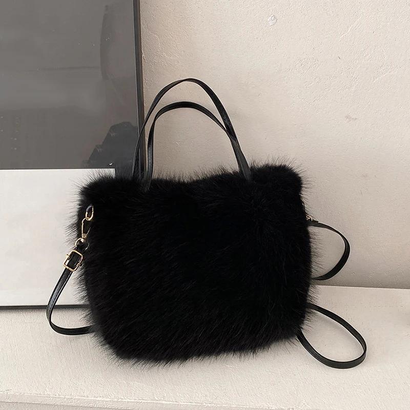 Winter Soft Faux Fur Shoulder Bags for Women Simple Pearl Chain Ladies Plush Crossbody Bags Solid Color Female Handbags Purse