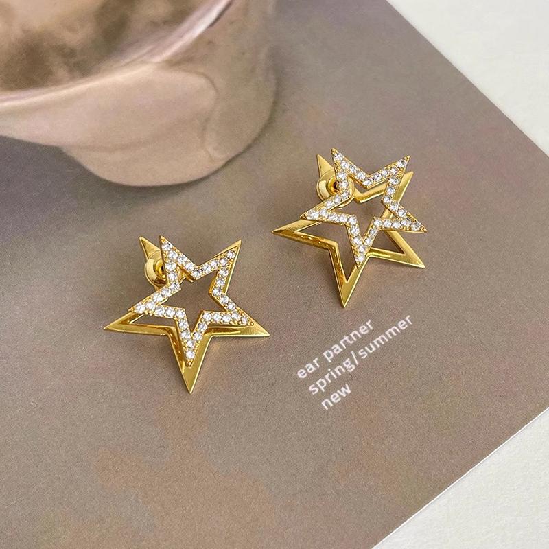 

Temperament Double Layer Star Stud Earrings Women Cold Wind Zircon Niche Design Luxury Premium Ear Zircon Commute Daily Gift