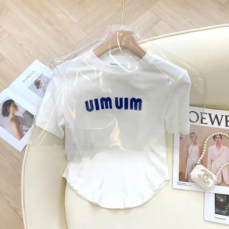T-shirt Estiva da Donna a Maniche Corte con Orlo Arrotondato - Stile Coreano con Stampa di Lettere
