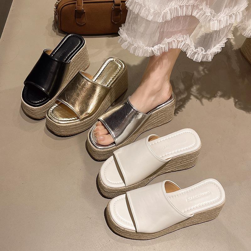 Slope heel cool slippers women's new summer fashion thick-bottomed versatile small straw-woven one-word slippers